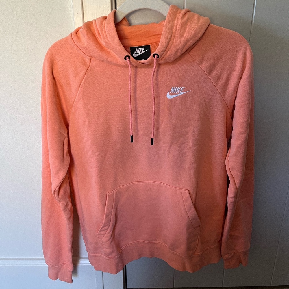 nike hoodie